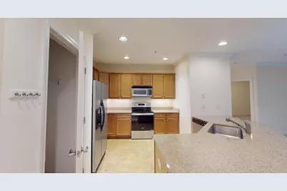 4 Henry David Drive #107, Nashua, NH 03062 - Photo 3