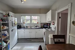11 Elliot St, Keene, NH 03431 - Photo 17