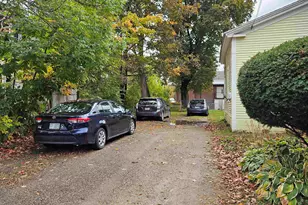 11 Elliot St, Keene, NH 03431 - Photo 5