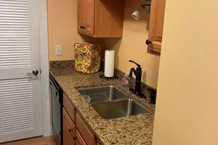 6 Stearns Ln, Merrimack, NH 03054 - Photo 3