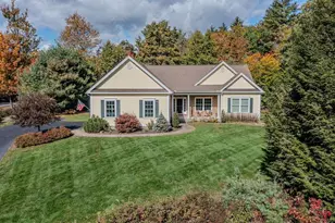 6 Swan Cir, Concord, NH 03301 - Photo 1