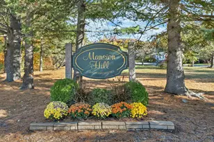 75 Manor Dr, Lincoln, NH 03251 - Photo 1