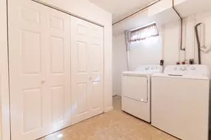 14 Kimball Pl, Claremont, NH 03743 - Photo 27