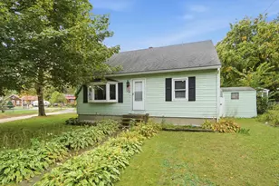 88 Dunbar St, Manchester, NH 03103 - Photo 1
