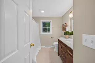 101 Currier Dr, Manchester, NH 03104 - Photo 51