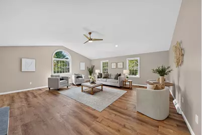 101 Currier Drive, Manchester, NH 03104 - Photo 9