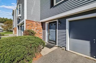 5 Riviera Rd, Hudson, NH 03051 - Photo 3