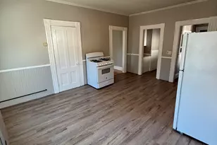 498 Merrimack St, Manchester, NH 03103 - Photo 15