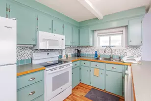 16 Whitten St, Hampton, NH 03842 - Photo 17
