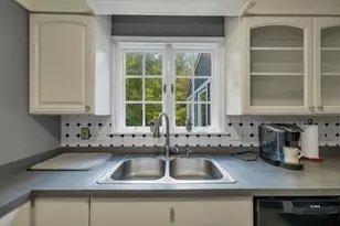 1 Grater Rd, Amherst, NH 03031 - Photo 17