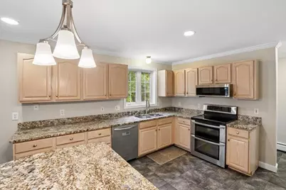28 Duncan Farms Road, Manchester, NH 03102 - Photo 9