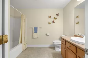 10 Cortland Ave, Stratham, NH 03885 - Photo 47