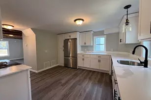 331 Parade Rd, Barnstead, NH 03218 - Photo 5