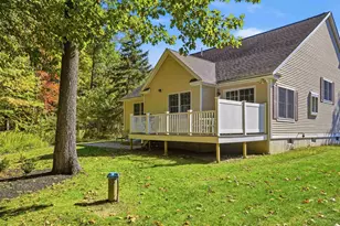 10 Cortland Ave, Stratham, NH 03885 - Photo 7