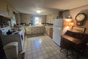 62 W St Ext, Charlestown, NH 03603 - Photo 3