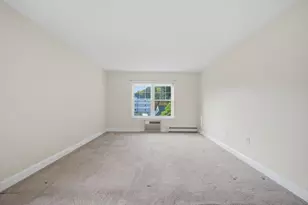 245 Edward J Roy Dr, Manchester, NH 03104 - Photo 7