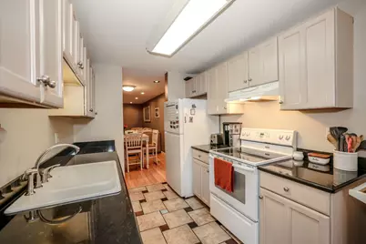 132 Fox Hollow Way, Manchester, NH 03104 - Photo 7