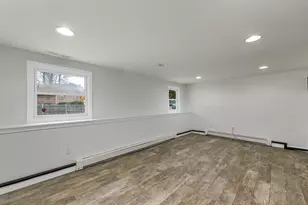 18 E Derry Rd, Derry, NH 03038 - Photo 41