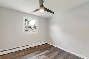 18 E Derry Rd, Derry, NH 03038 - Photo 33