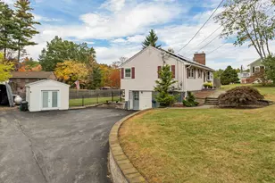 18 E Derry Rd, Derry, NH 03038 - Photo 1