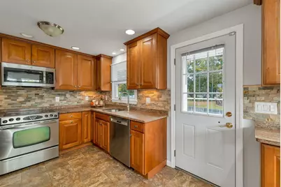 18 E Derry Road, Derry, NH 03038 - Photo 25