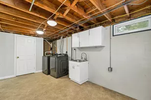 18 E Derry Rd, Derry, NH 03038 - Photo 47