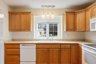 6 Marshview Cir, Seabrook, NH 03874 - Photo 11
