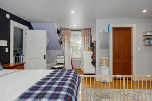 13 Charles St, Claremont, NH 03743 - Photo 21