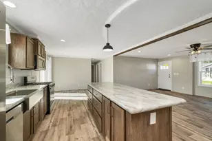 72 Diamondback Dr, Rochester, NH 03868 - Photo 5