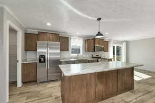 72 Diamondback Dr, Rochester, NH 03868 - Photo 3