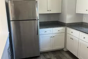 26 Lowell St, Rochester, NH 03867 - Photo 15