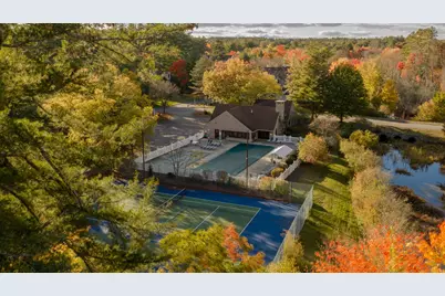 282 Bartemus Trail, Nashua, NH 03063 - Photo 33