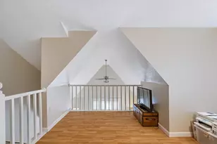 282 Bartemus Trail, Nashua, NH 03063 - Photo 19