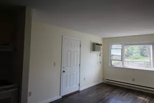 73 East Broadway St, Derry, NH 03038 - Photo 5