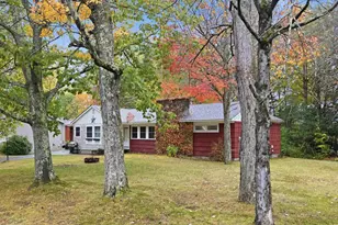 57 Independence Ave, Franklin, NH 03235 - Photo 5