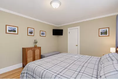 453 Oak Street, Manchester, NH 03104 - Photo 9