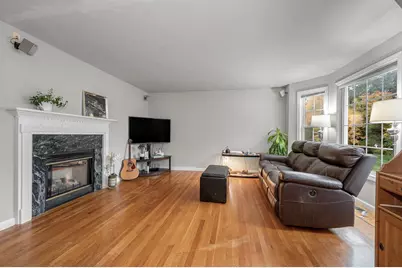 25 Belleview Drive, Amherst, NH 03031 - Photo 11