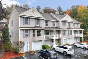 25 Belleview Dr, Amherst, NH 03031 - Photo 1