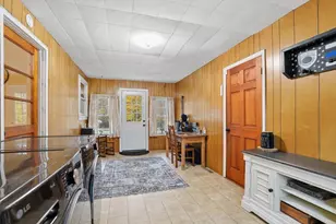 850 Center St, Wolfeboro, NH 03894 - Photo 17