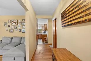 850 Center St, Wolfeboro, NH 03894 - Photo 29
