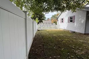 15 Meade St, Nashua, NH 03064 - Photo 39