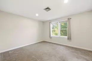 152 Bartemus Trail, Nashua, NH 03063 - Photo 15