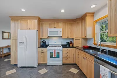46 Highland Avenue, Nottingham, NH 03290 - Photo 15