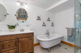 46 Highland Ave, Nottingham, NH 03290 - Photo 33
