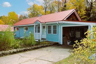 29 2nd St, Gorham, NH 03581 - Photo 1