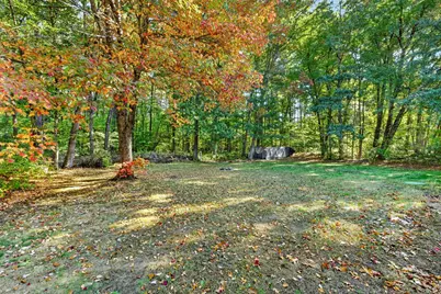 15 Masquah Drive, Litchfield, NH 03052 - Photo 11