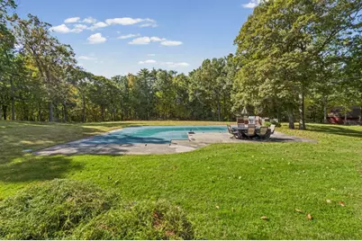 65 Gulf Road, Derry, NH 03038 - Photo 5