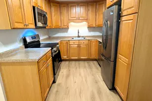 307B Amherst St, Nashua, NH 03063 - Photo 3
