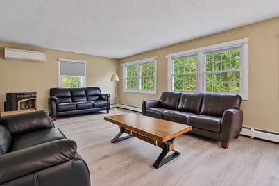 32 Greeley Street, Hudson, NH 03051 - Photo 13
