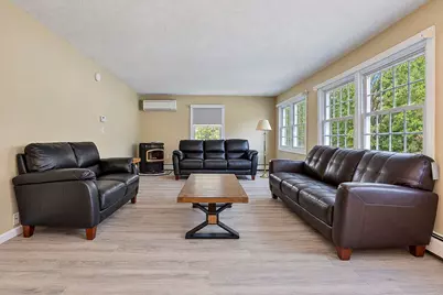 32 Greeley Street, Hudson, NH 03051 - Photo 11